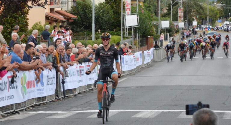 Fuga e vittoria di Marco Andreaus al 100° Circuito di Cesa
