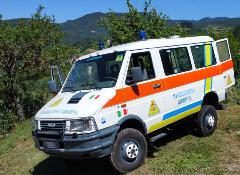Incidente a Poppi, zona Campaldino: due donne ferite trasportate in ospedale