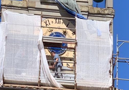Oro sull’orologio di Fraternita