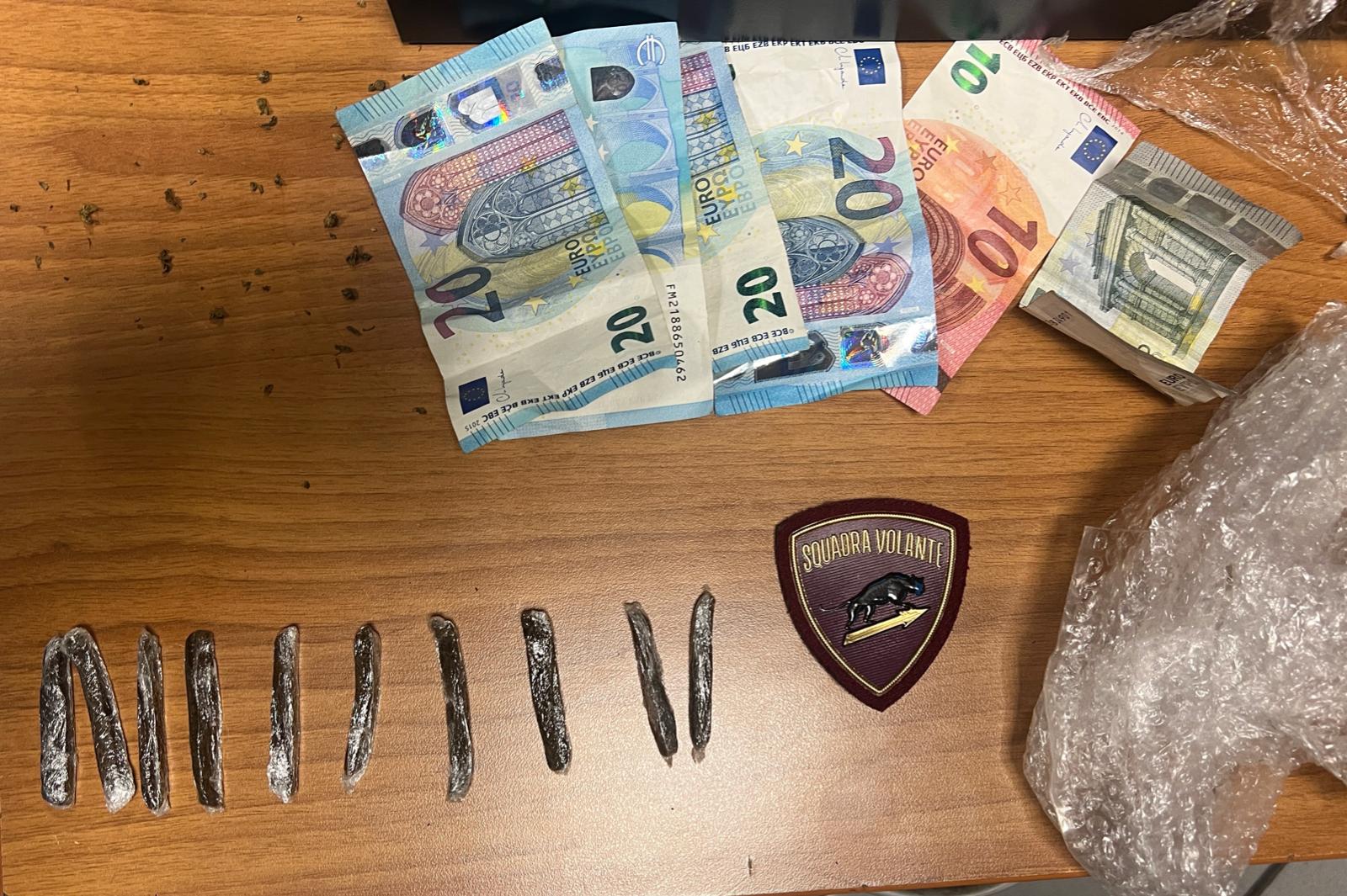 Spacciatore arrestato dalla squadra volanti