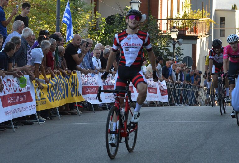Castiglion Fibocchi: il Trofeo Mario Zanchi all’olandese Hoeks (foto)