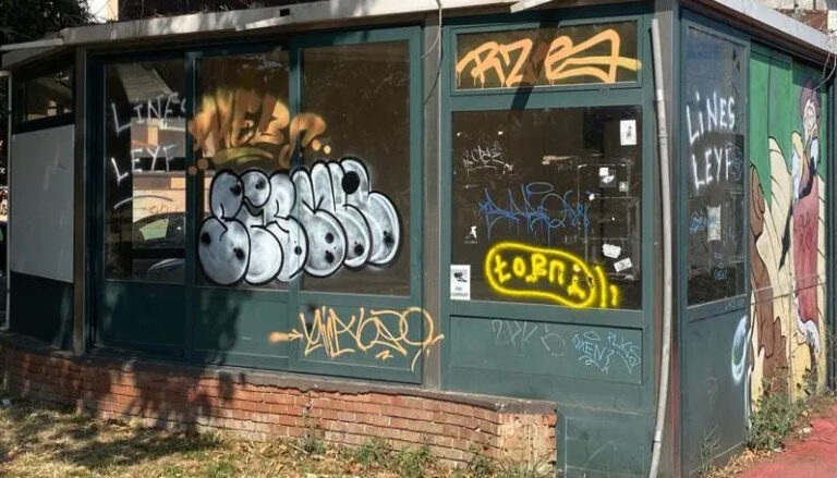 Arezzo e il degrado immobiliare: l’allarme del consigliere Menchetti