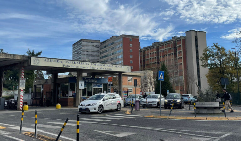Pedone investito a Camucia: donna di 66 anni in gravi condizioni