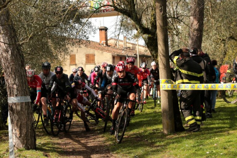 Arezzo: le foto di Felice Rogialli al Campionato Italiano di Ciclocross