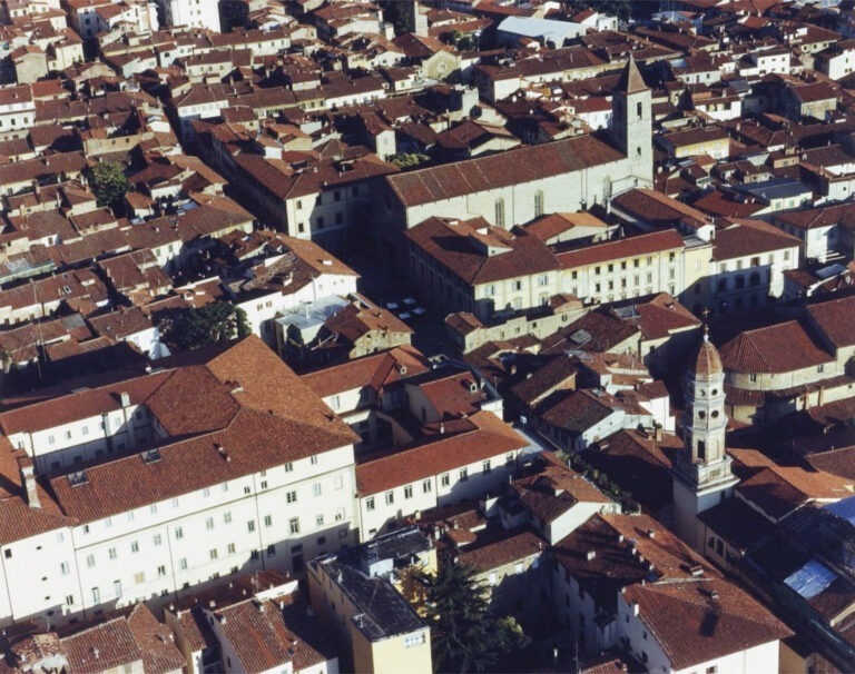 Arezzo Casa amplia l’offerta di fondi in locazione ad uso non abitativo: ora disponibili 11 spazi tra Arezzo e Cortona