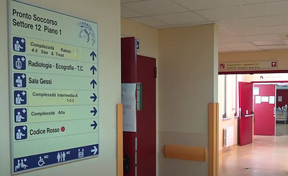 Incidente tra auto e ciclomotore a Pratovecchio: ferito un minore
