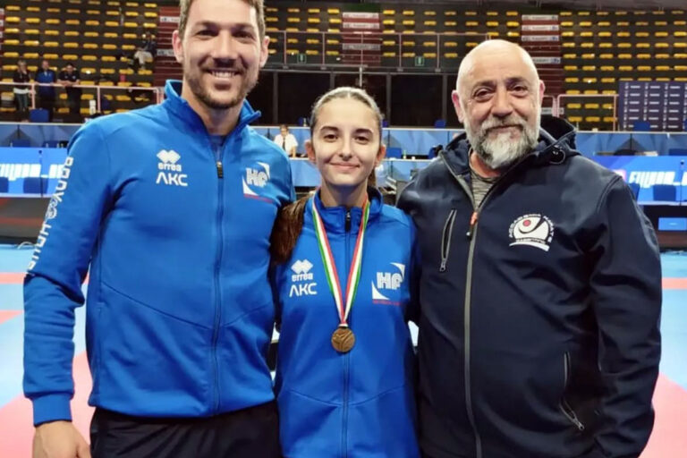 Accademia Karate Casentino: Laura Abenante vince il bronzo ai Campionati Italiani Juniores di karate