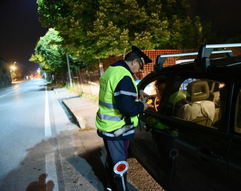 Scippò un’anziana ad Arezzo nel 2013: arrestato a Trieste dopo 12 anni