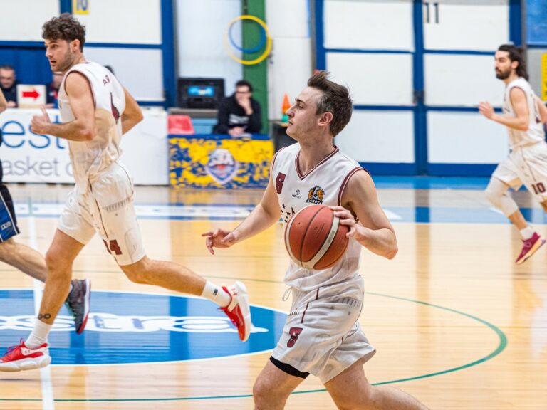 Ritorno al successo per l’Amen BC Servizi che piega College Borgomanero