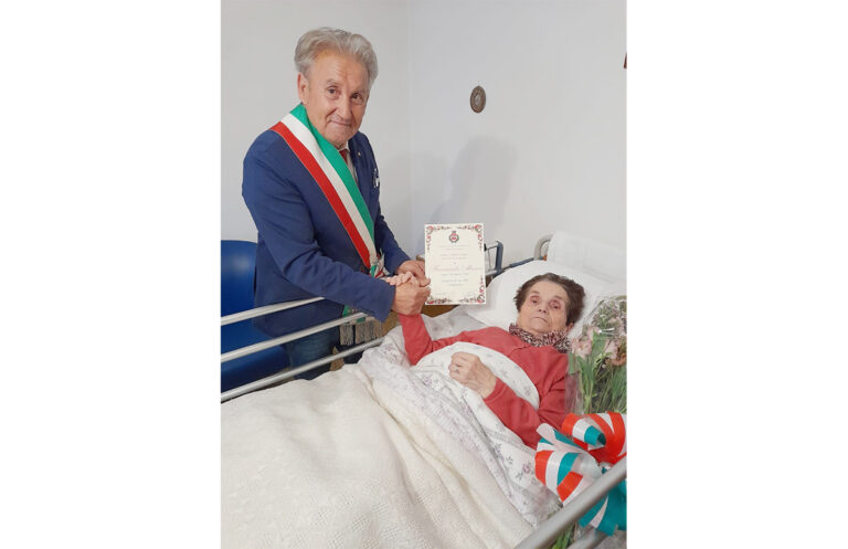 I 100 anni di Fernanda Marzi: gli auguri del sindaco Tellini