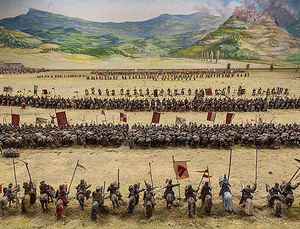 Parte-Guelfa-Battaglia-di-Campaldino-plastico-della-battaglia-Luca-Giannelli-Scramasax