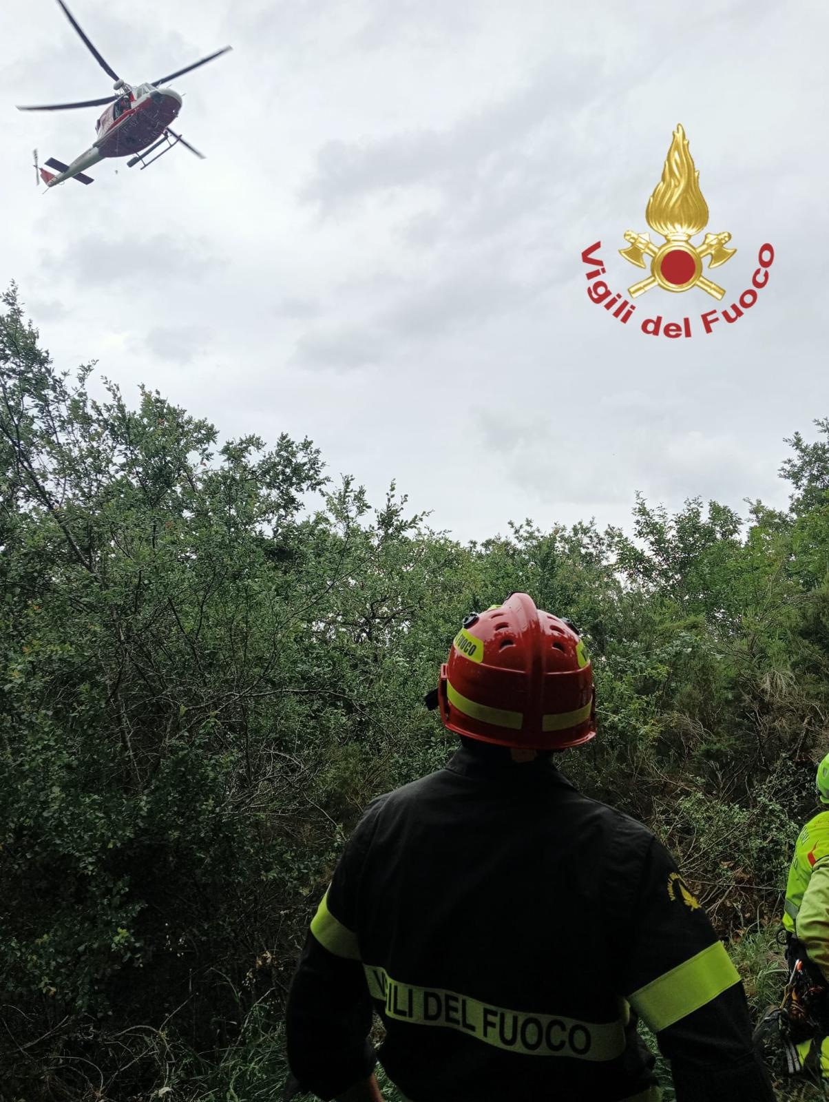 Eliccottero-vigili del fuoco