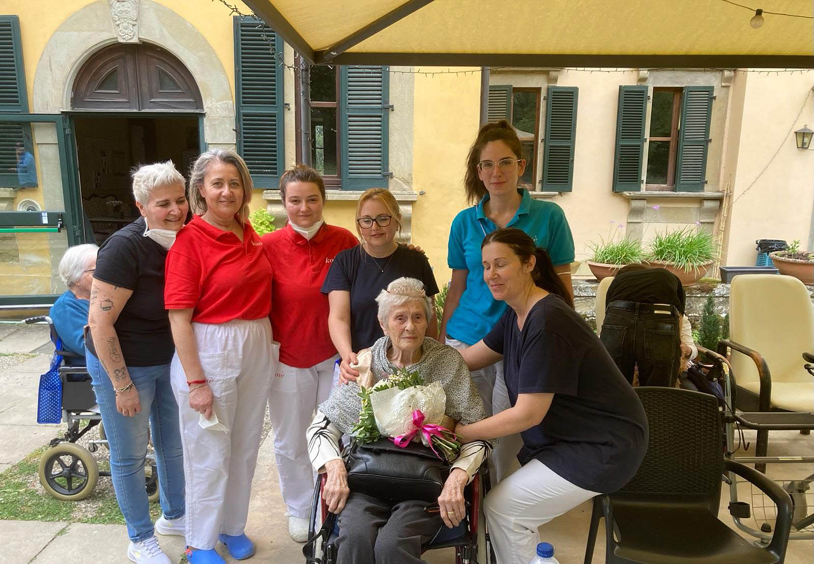 Giuliana Pecchi-100 anni Villa fiorita
