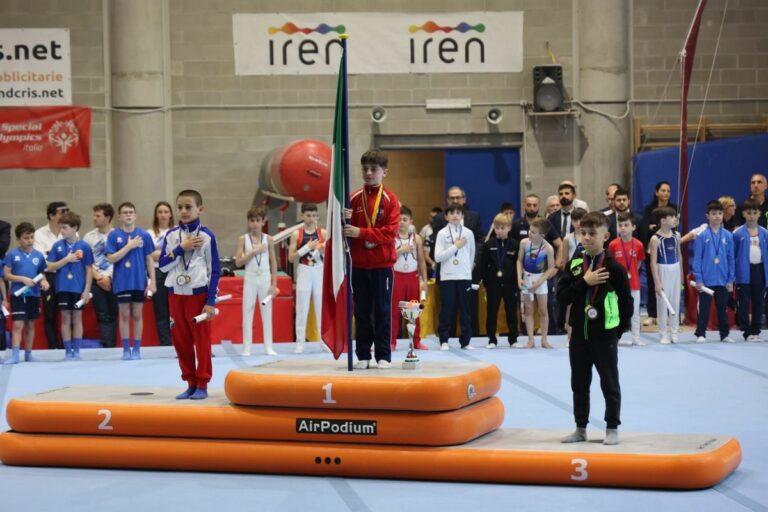 Il G.S. VV.F. “I. Gasbarri” di Arezzo domina la finale nazionale di ginnastica a Torino