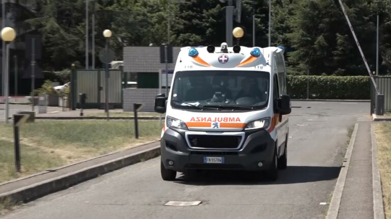 Due incidenti in A1 tra Arezzo e Valdarno: tre feriti trasportati in ospedale in codice 2