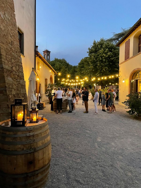 “Calici di Stelle” e “Aperiwine Party” alla Tenuta di Frassineto