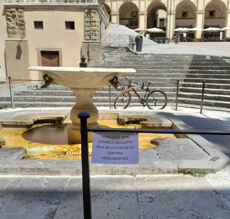 La fontana monumentale…