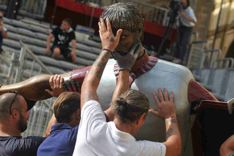 Al via le prove della Giostra del Saracino di settembre: scopri le foto esclusive!