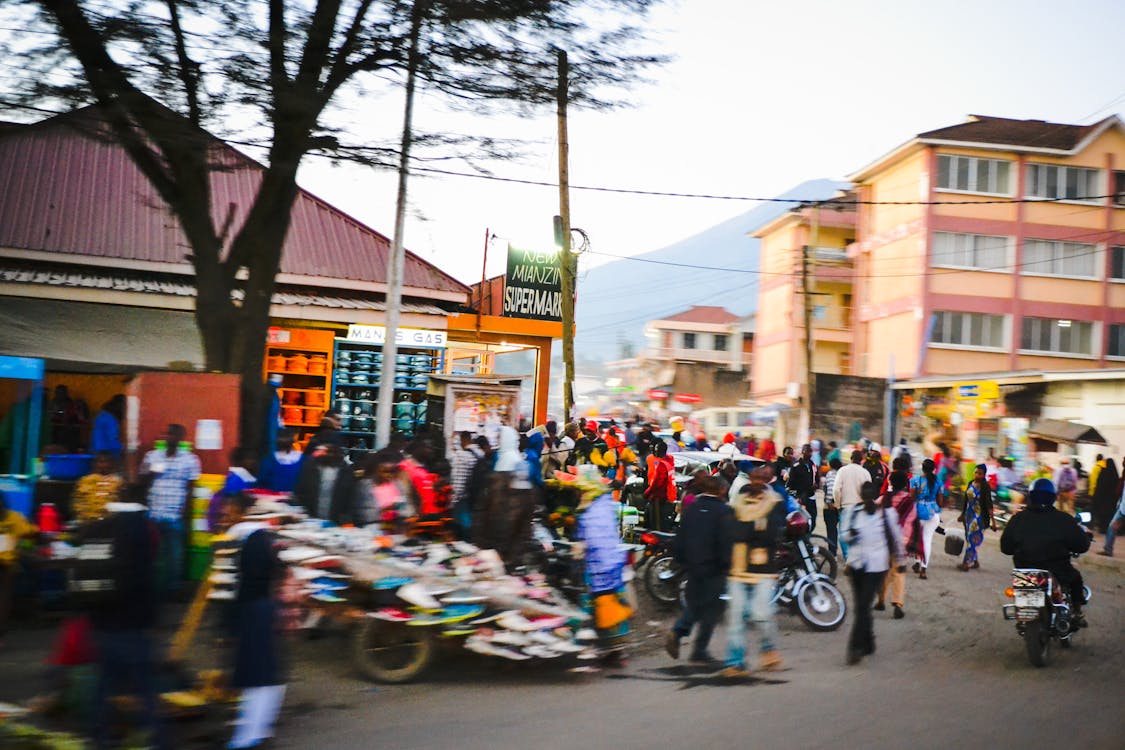 Strada in una città africana