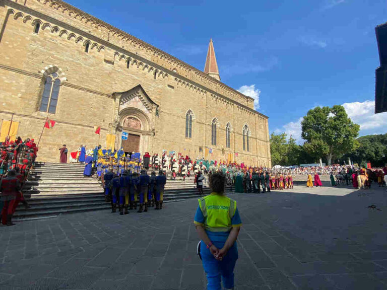 Giostra del Saracino: 14 interventi del 118 per gestire le emergenze della manifestazione