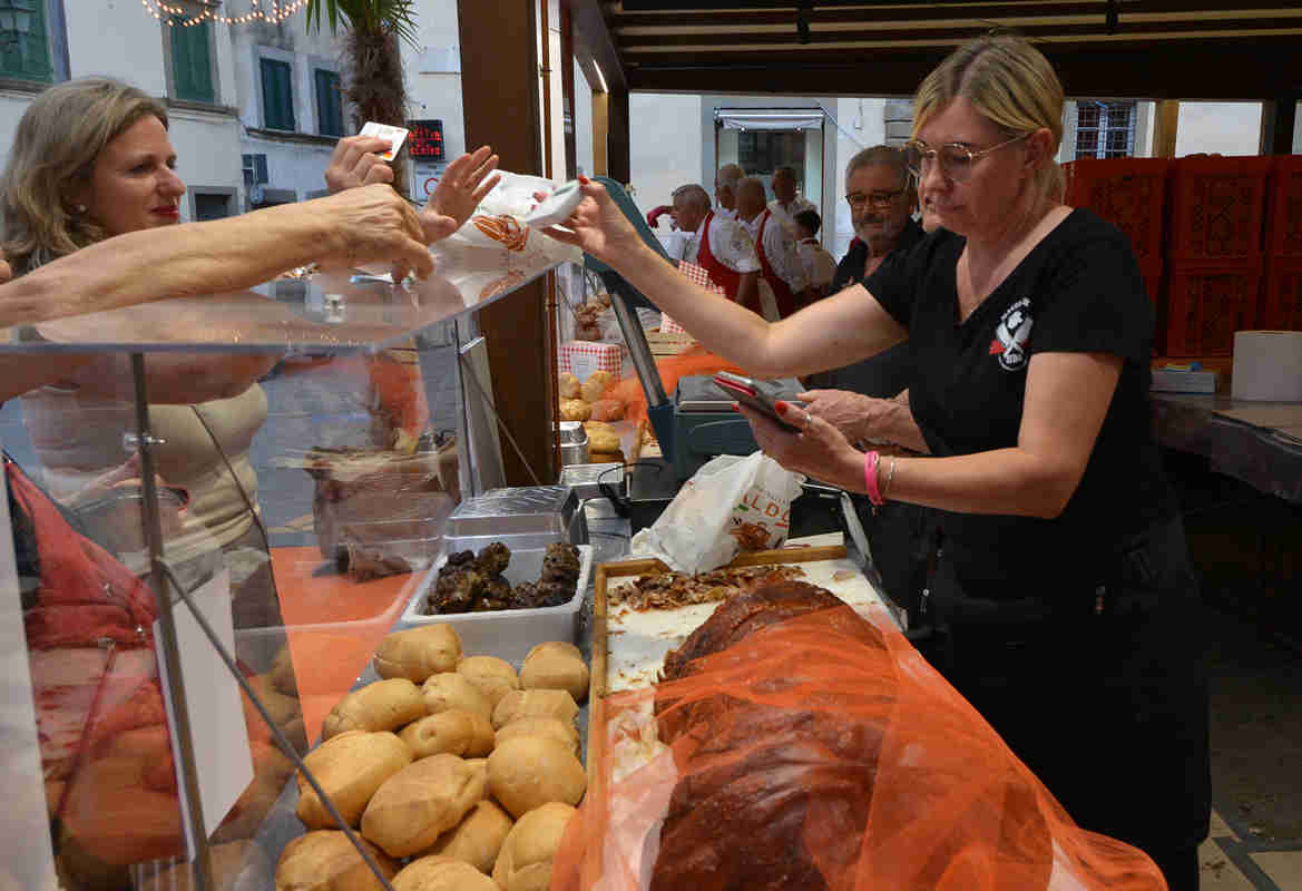Monte San Savino-Sagra della Porchetta (41)
