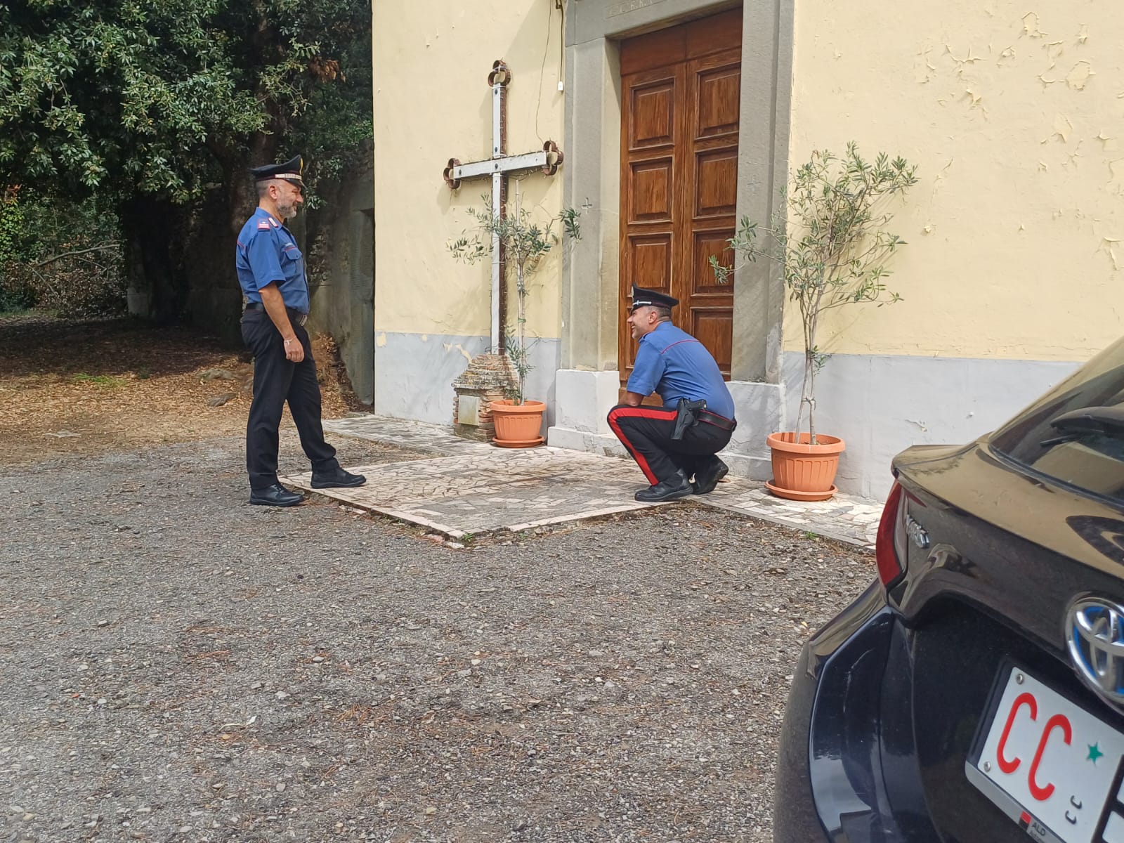 Cortona incendio chiesa