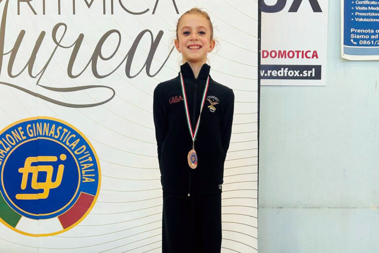 La Ginnastica Petrarca vola alle finali dei campionati italiani di ritmica
