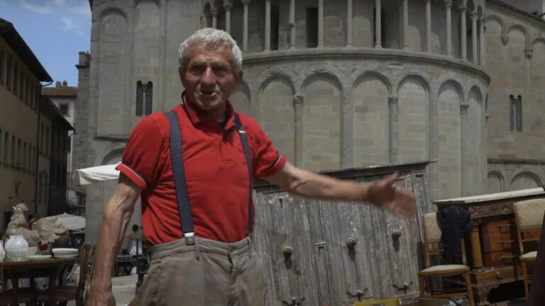 Arezzo saluta Giovanni Papini, storico volto della Fiera Antiquaria  Video