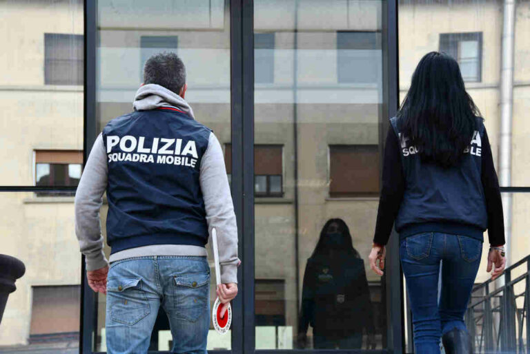 Arrestata 33enne per possesso di sostanze stupefacenti destinate allo spaccio