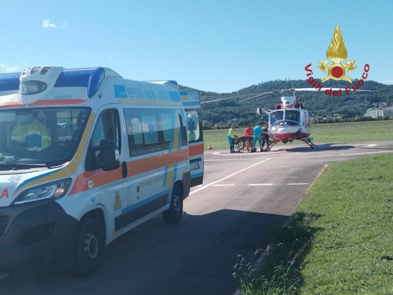Intervento di soccorso nel bosco: i Vigili del Fuoco salvano cercatore di funghi infortunato