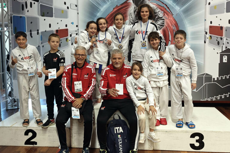Dieci Medaglie per l’Accademia Karate Arezzo all’Open di San Marino: successo con due ori e otto Bronzi