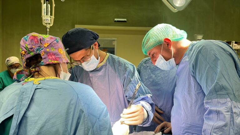 Ospedale del Valdarno, operata d’urgenza per rimuovere una massa addominale di 3 chili