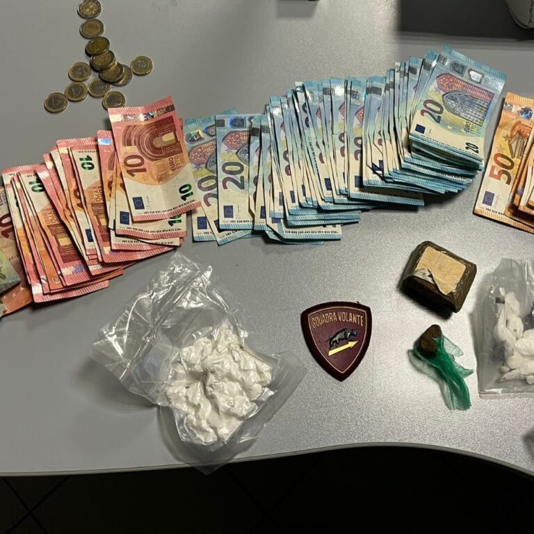 Arezzo: arresto per droga durante controllo documenti, trovati 163 grammi di cocaina e 2500 euro in contanti