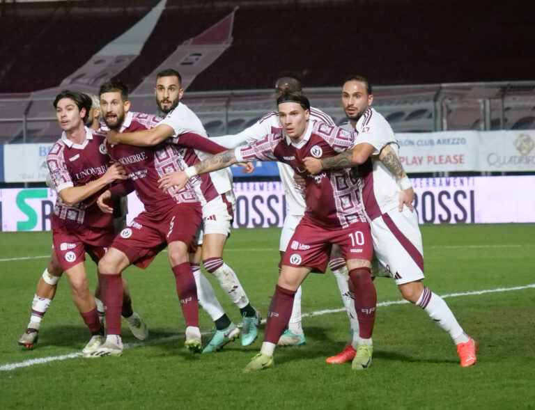 Arezzo eliminato dalla Coppa Italia: il Trapani vince nei minuti finali