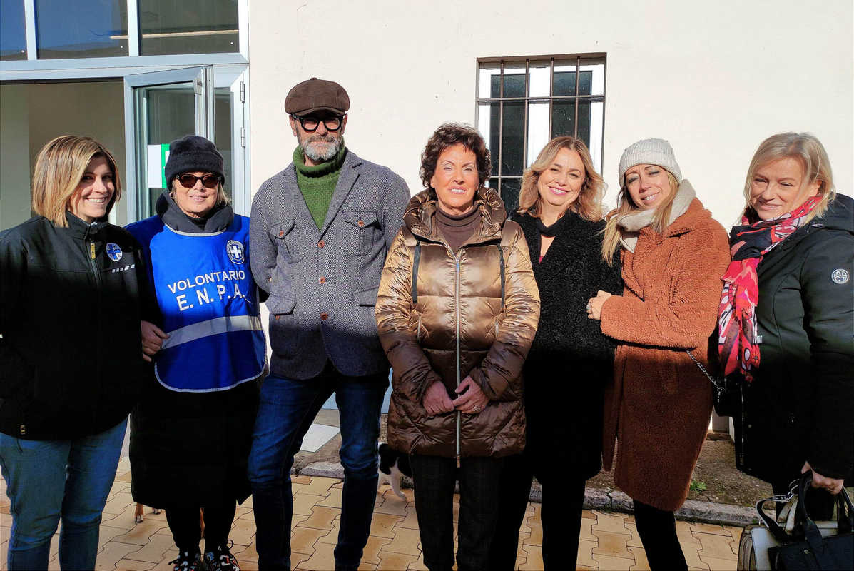 Carlettini cibo animali dicembre 2024