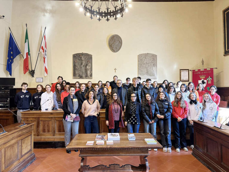Gli studenti del Lycée Saint-Joseph di Le Havre accolti ad Arezzo dall’assessore Simone Chierici