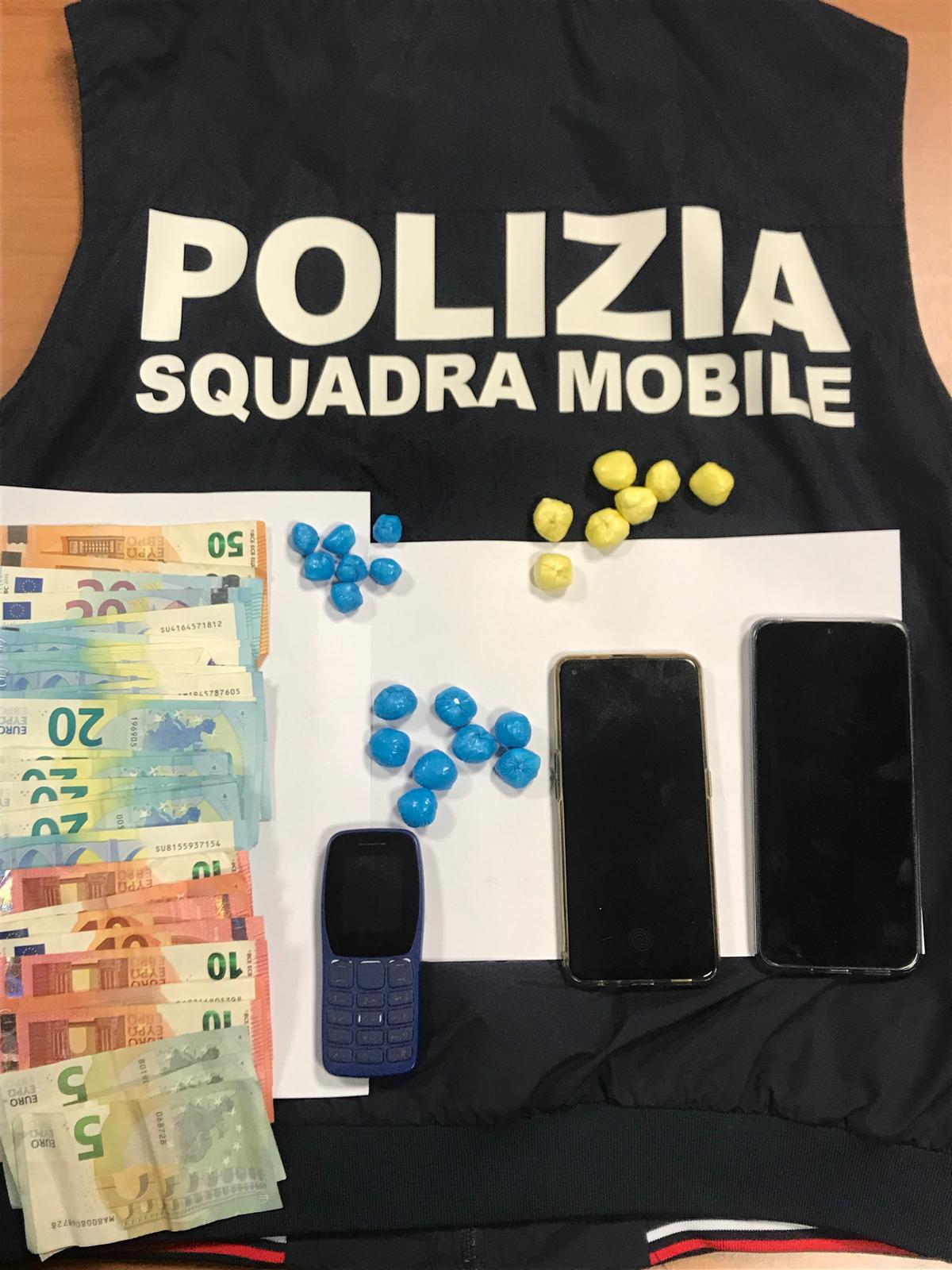 La Polizia di Stato arresta un uomo per detenzione a fini di spaccio di sostanze stupefacenti ad Arezzo