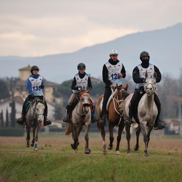 Equitazione: Chiara Salvadori brilla nell’Endurance di Arezzo, seconda nella CEI 160 km