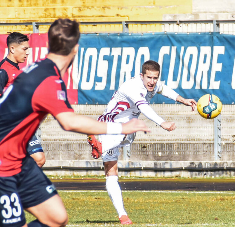 Arezzo, un pareggio deludente: niente svolta a Gubbio