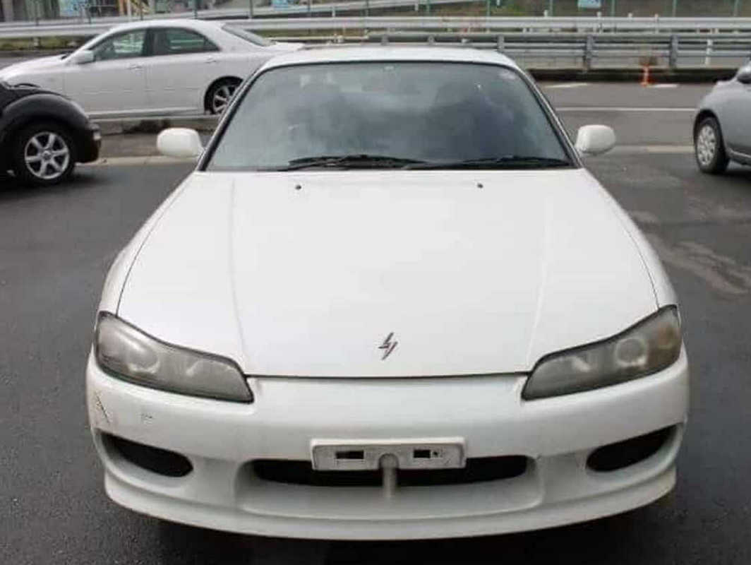 ico-Nissan Silvia