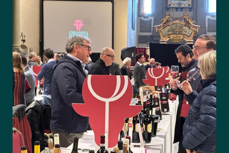 Cortona, parte il conto alla rovescia per Chianina & Syrah 2025: enologia, gastronomia e cultura