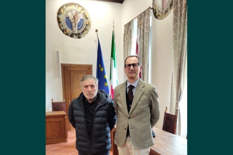 Castel San Niccolò perde l’unica banca: il sindaco al contrattacco
