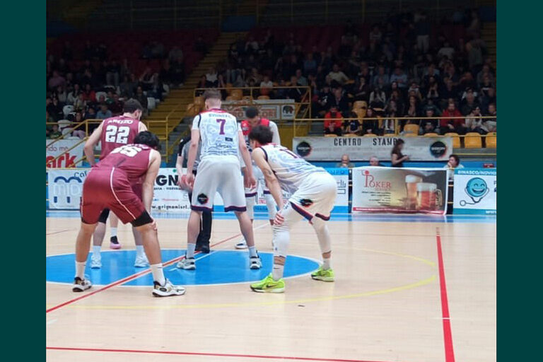 Toia magico sulla sirena: rimonta da sogno e vittoria per la BC Servizi ad alta quota a Pavia