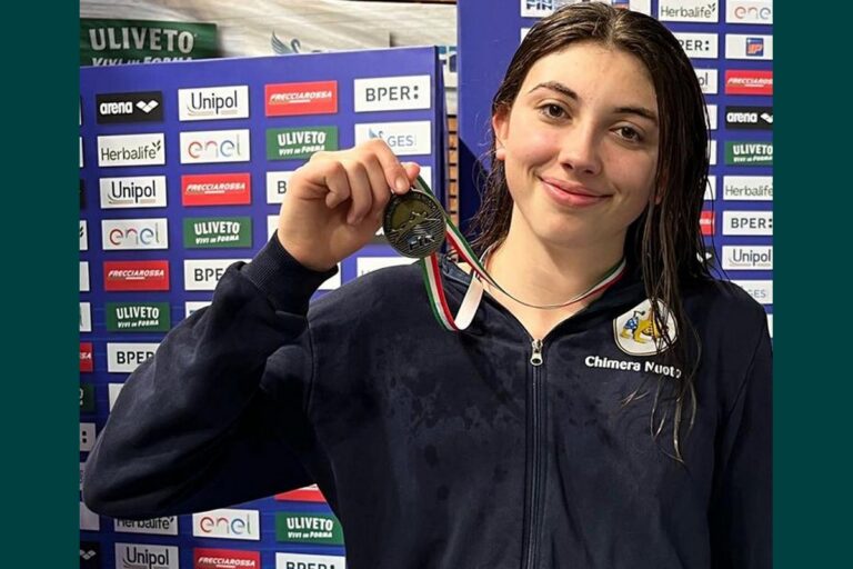 Sofia Napoli brilla ai Criteria Nazionali: sei medaglie per la Chimera Nuoto