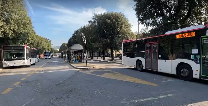 Autobus-stazione