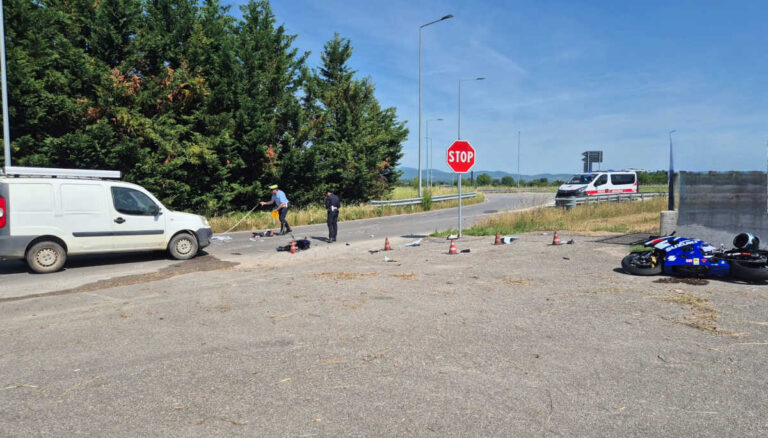 Arezzo, tragico schianto in zona Catona: perde la vita un motociclista di 52 anni