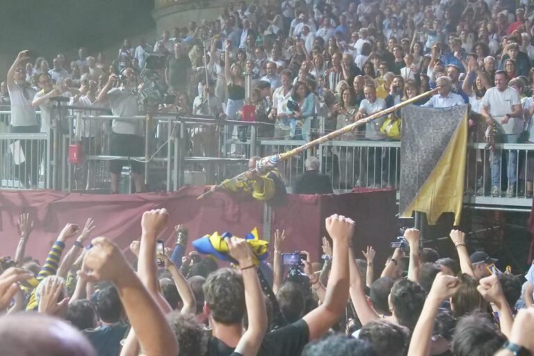 Trionfo della speranza: Porta Santo Spirito alza la 41ª lancia d’oro dopo due spareggi da brivido