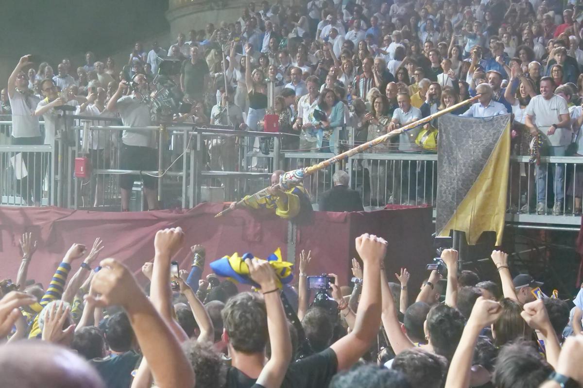 Porta Santo Spirito alza la 41ª Lancia d’Oro