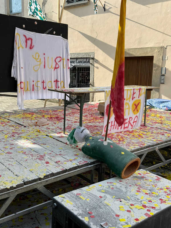 i quartieristi di San Lorentino 'invadono' San Giusto (5)