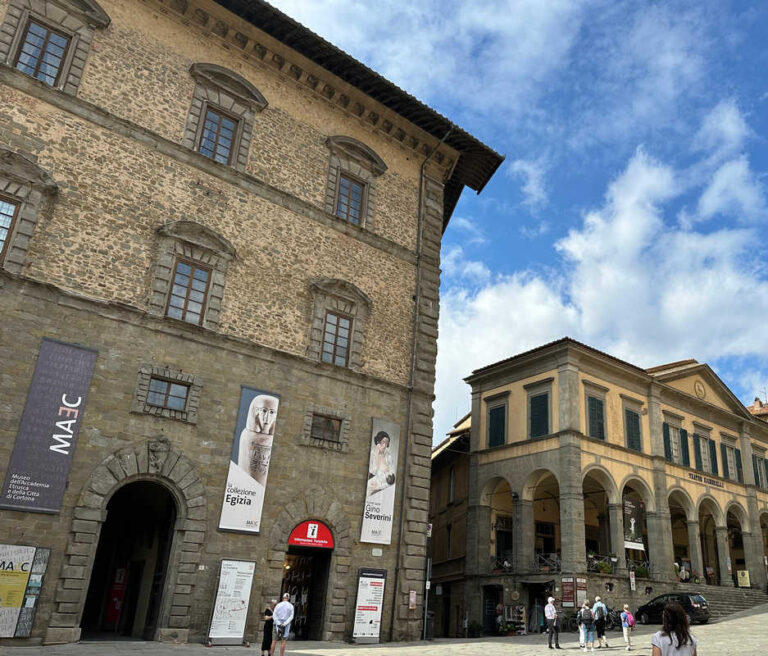 Cortona protagonista nel progetto “Etruschi 85/25”: in mostra i bronzetti e un convegno nazionale